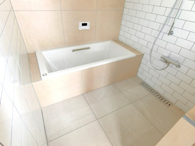 DOTOWN HOUSE By The Seaの浴室