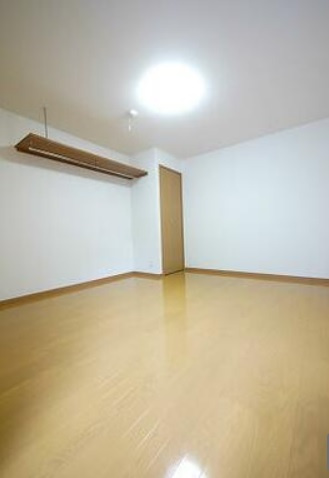 京洛マンションの居間・リビング