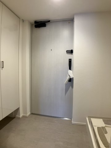 パークアクシス市川の玄関