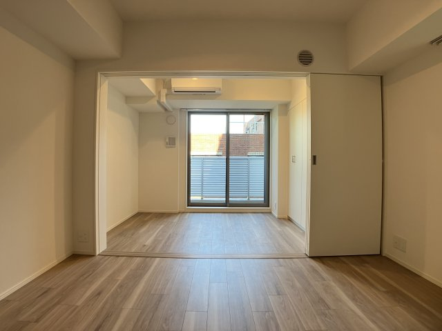 パークアクシス市川の居間・リビング