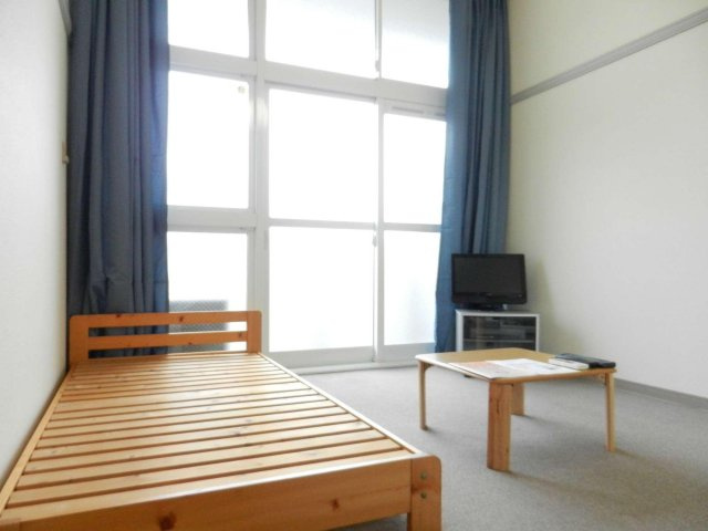 レオパレス狭山の居間・リビング|別部屋参考写真