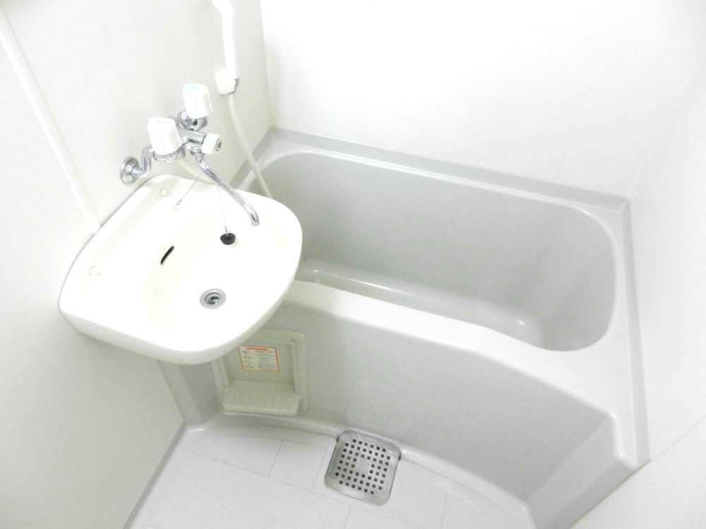 レオパレス狭山の浴室|別部屋参考写真