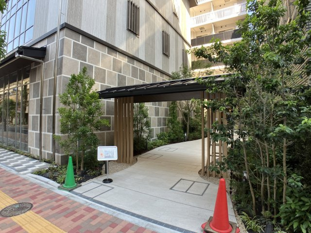 パークアクシス市川のエントランス