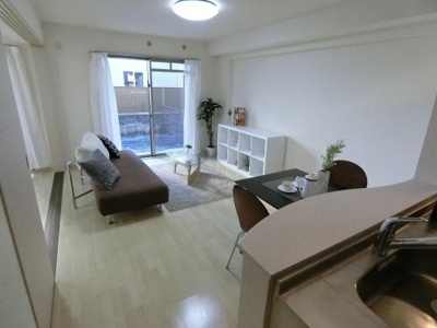 【内装】 | プラザ社田