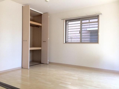 【内装】 | プラザ社田