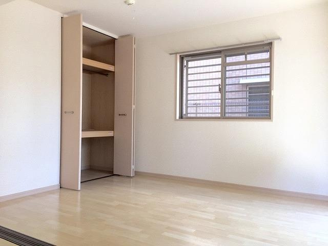 【内装】 | プラザ社田