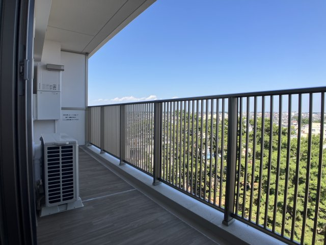 パークアクシス市川のバルコニー