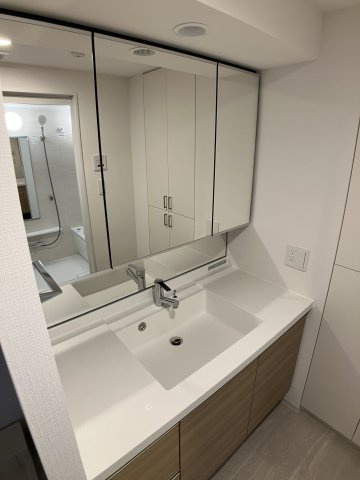 パークアクシス市川の独立洗面台