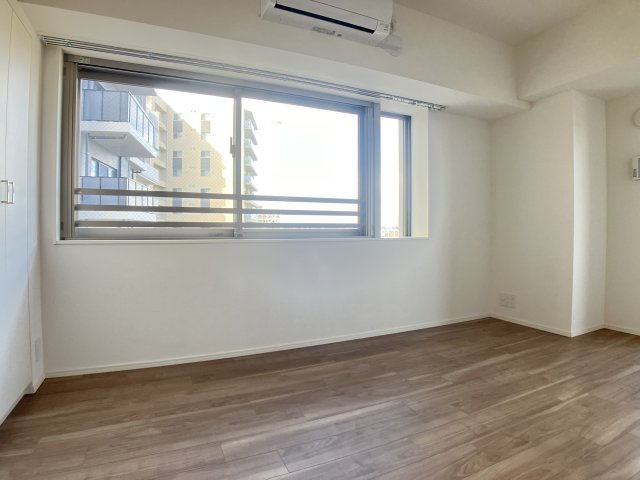 パークアクシス市川の居間・リビング