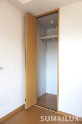 熊本市東区戸島６丁目の賃貸マンションの収納