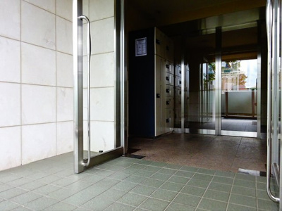 【エントランス】 | シンシア明大前 