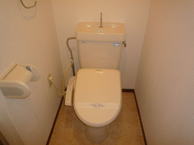 【トイレ】 | ジュパ-ル別府 | 別号室の写真になります。現況優先。