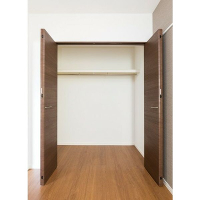 【収納】 | L’Opus賀茂 | 別号室の写真になります。現況優先。