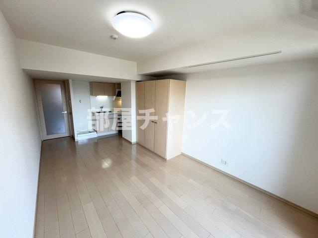 ドゥーエ大須の寝室