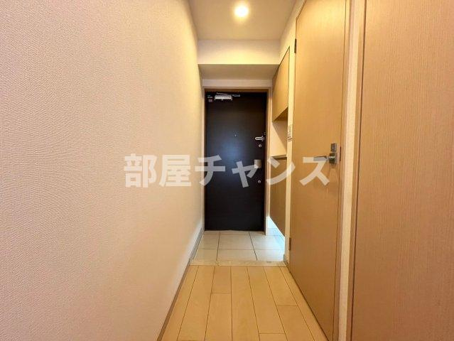 ドゥーエ大須の玄関