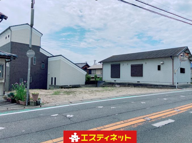 知多郡南知多町大字豊浜字半月の外観