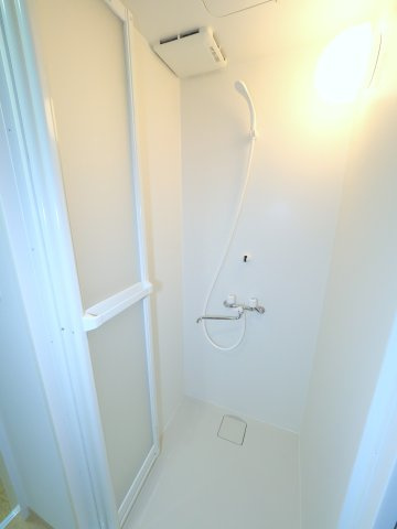 東楽ハイツのシャワールーム