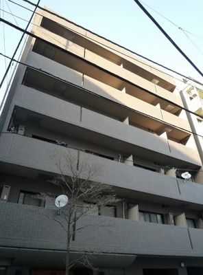 【外観】 | ルーブル中野新橋 | 鉄筋コンクリート造のがっちりとした建物。