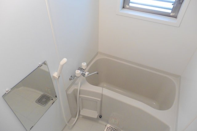 エフ・エフコーポの浴室