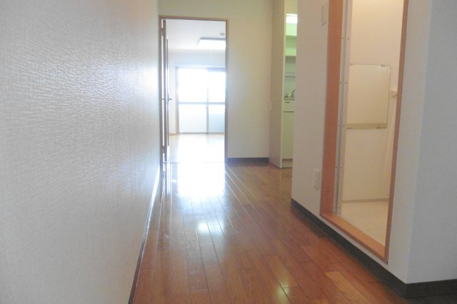 エフ・エフコーポの内装