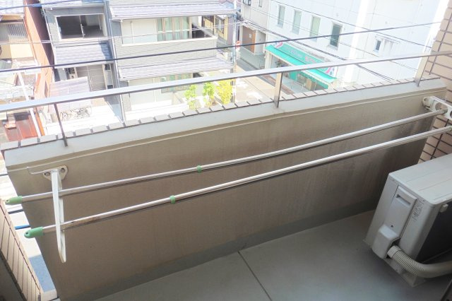 エフ・エフコーポのバルコニー