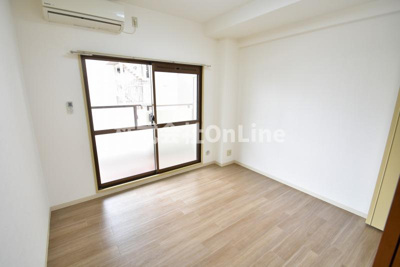 【寝室】 | 友井グレイス