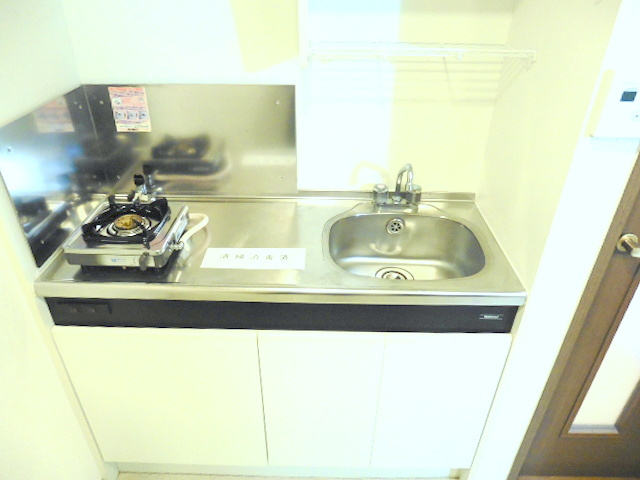 心悠館東堀川のキッチン