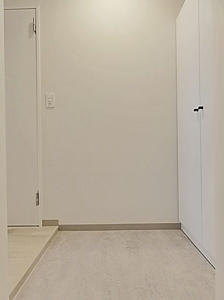 スリーアイランドタワー久屋大通の玄関