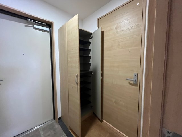 ラ・メゾン輝|名古屋市の賃貸ならMy賃貸の収納|La Maison 輝　※左右反転
