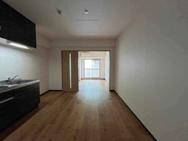 ラ・メゾン輝|名古屋市の賃貸ならMy賃貸の居間・リビング|La Maison 輝　※左右反転