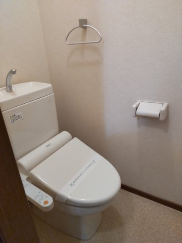 メゾン御所北のトイレ