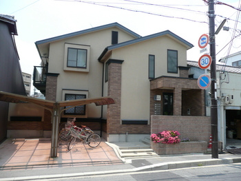 メゾン御所北の外観