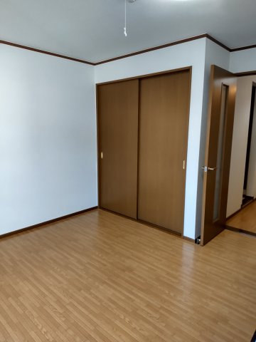 メゾン御所北の居間・リビング