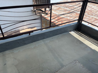 【バルコニー】 | 東大阪市中石切町4丁目　中古戸建て