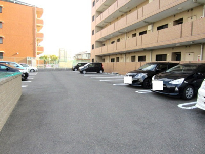 【駐車場】 | ベルアビタシオン