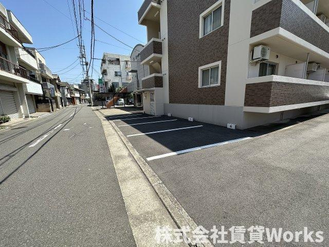 フィールド1の駐車場|駐車場に車を止められます