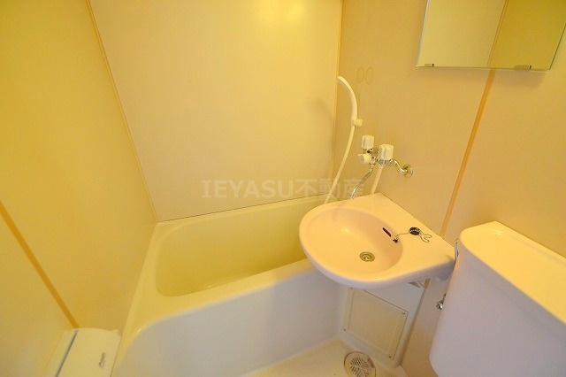 広島市西区南観音６丁目の賃貸マンションの浴室