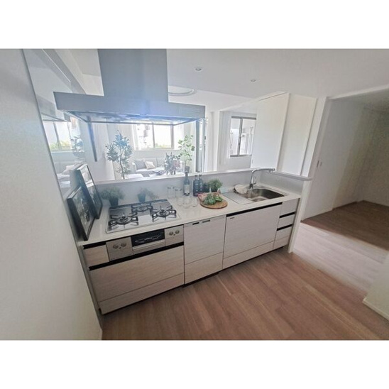 【キッチン】イニシア神戸森北町 