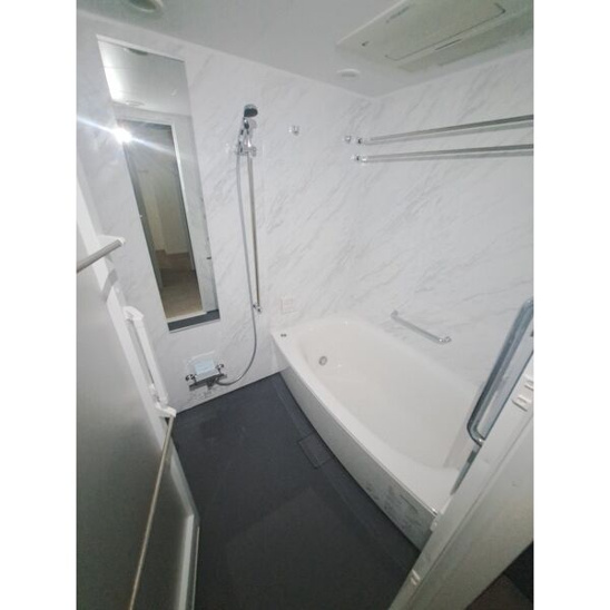 【浴室】イニシア神戸森北町 