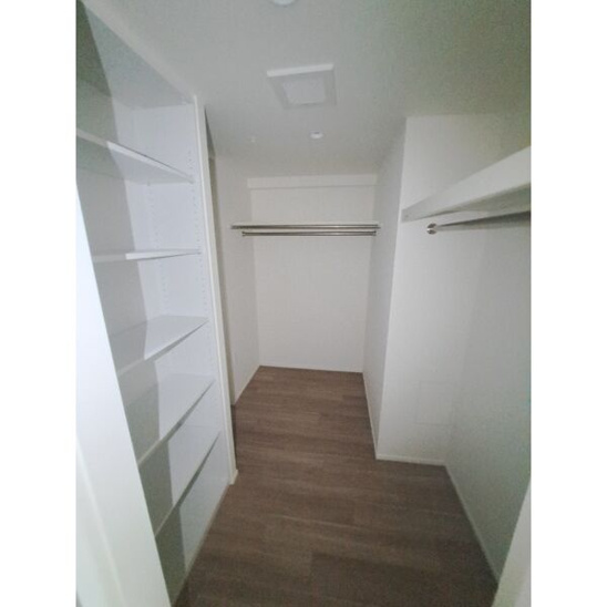 【収納】イニシア神戸森北町 