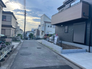 【前面道路含む現地写真】 | 前面道路