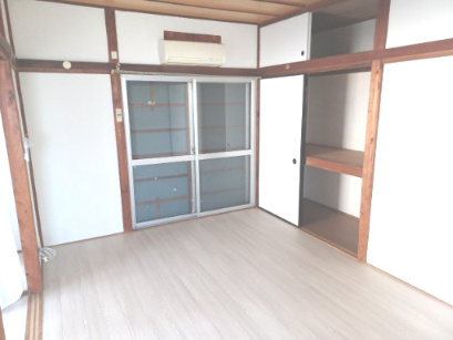 ホワイトヘリテージの洋室