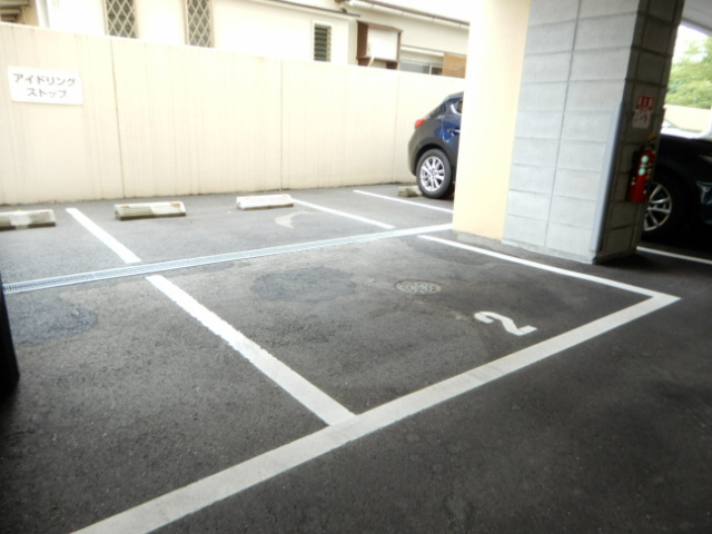 アロハマリーナの駐車場