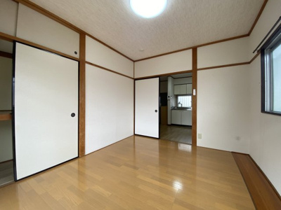 【洋室】 | メゾンイシザカ
