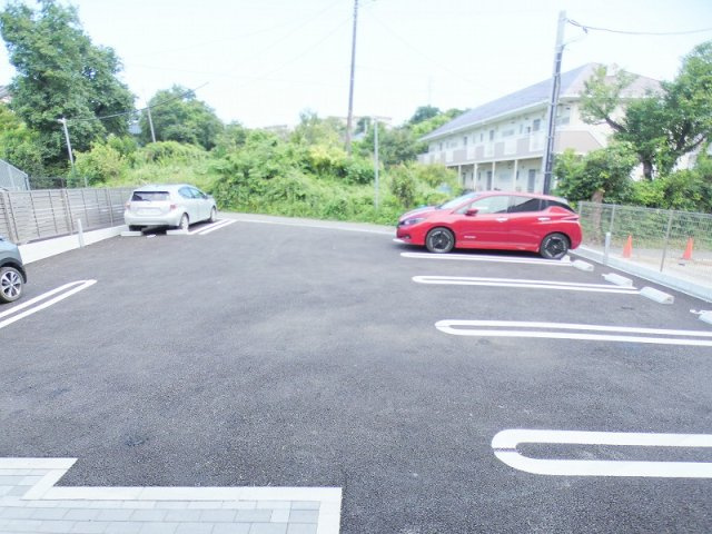 シェーンハイトバルトの駐車場