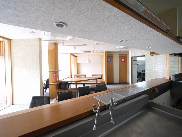 南郡山筒井店舗（667-2）の内装