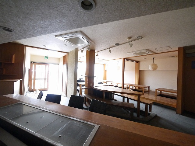 南郡山筒井店舗（667-2）の内装