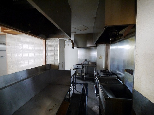 南郡山筒井店舗（667-2）の内装