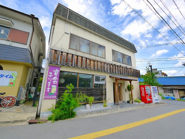 南郡山筒井店舗（667-2）の外観