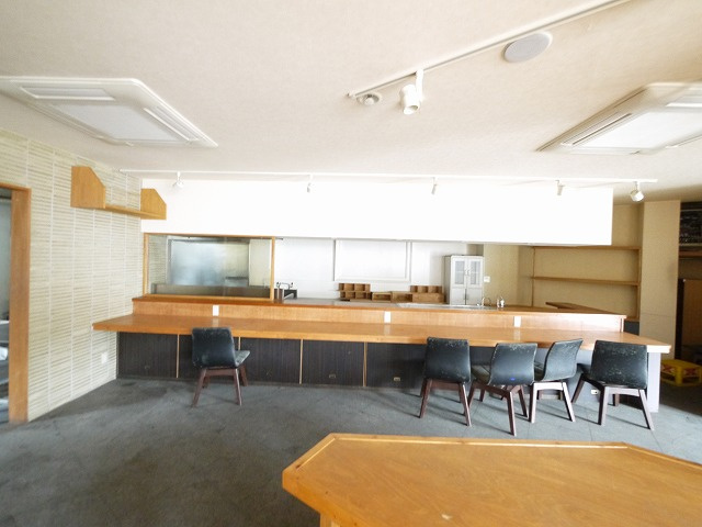 南郡山筒井店舗（667-2）の内装